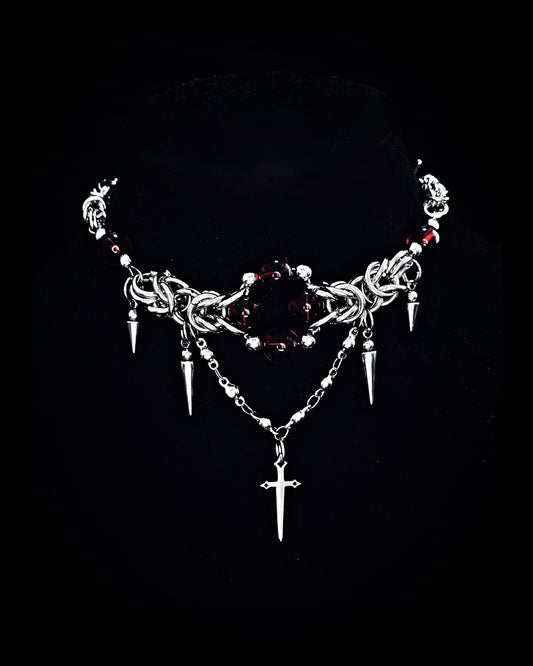 FANGED FANTASY (50 cm Necklace)