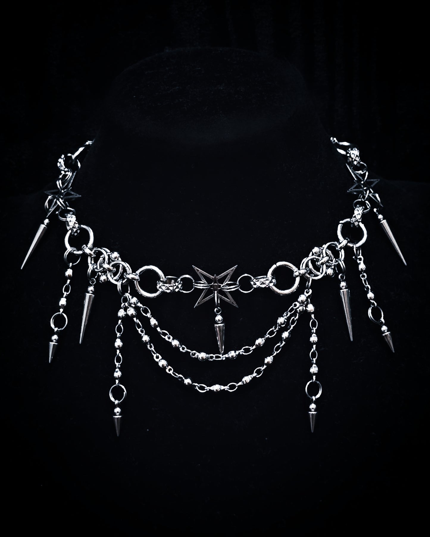 RITUAL OF THORNS (50 cm Necklace)