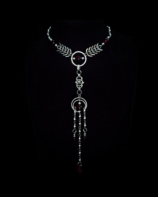 SPIRIT AND BONES (50 cm Necklace)